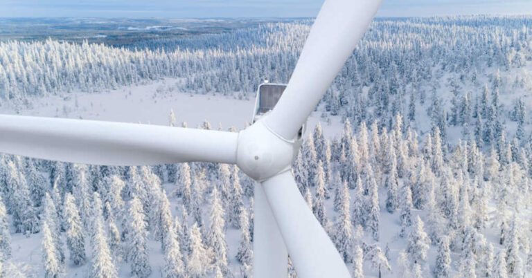 Renewable Energy Proves Not to Be Winter-Proof, as GOP Senator Proves at Wind Farm