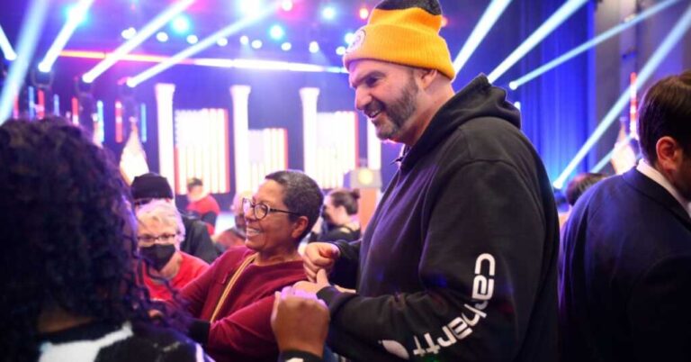 Is Hoodie-Wearing John Fetterman The Next Joe Manchin or Kirsten Sinema?  Is Hoodie-Wearing John Fetterman The Next Joe Manchin or Kirsten Sinema?