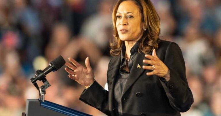 Kamala’s Latest Border Stunt Flops Hard As Voters Catch On To Her Endless Dishonesty Kamala’s Latest Border Stunt Flops Hard As Voters Catch On To Her Endless Dishonesty
