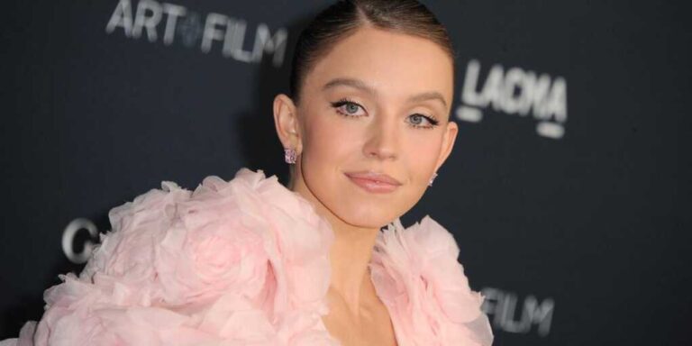 Trump Reacts to the Sydney Sweeney Meltdown—And He’s Not Holding Back Trump Reacts to the Sydney Sweeney Meltdown—And He’s Not Holding Back