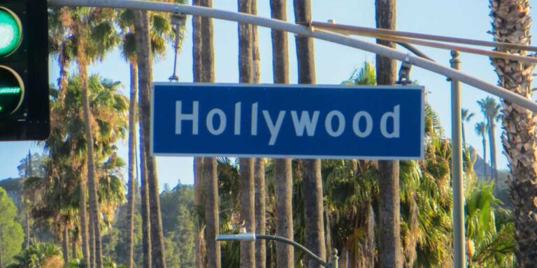 Celebrity Machine Grinds to a Halt As Democrats Struggle